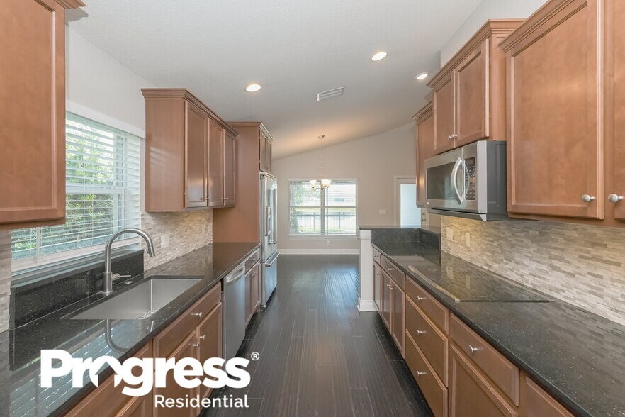Building Photo - 10825 Standing Stone Dr