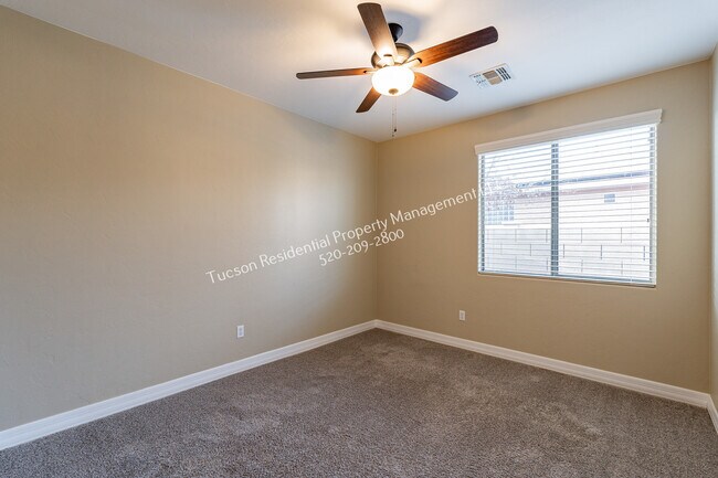 Building Photo - 799 West Camino Tunera