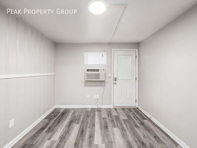 Building Photo - 70 W 8th Ave