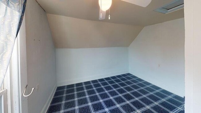 Building Photo - 311 N 12th St