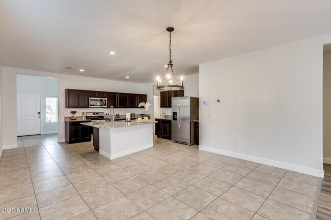 Building Photo - 4750 E Chromium Rd