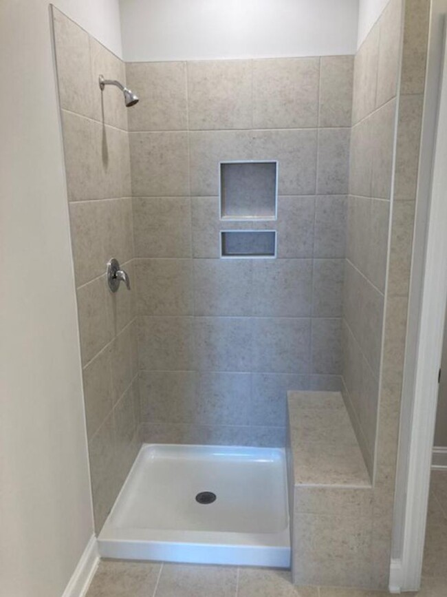 Building Photo - 543 Bistle Drive - Bev Roberts Rentals and...
