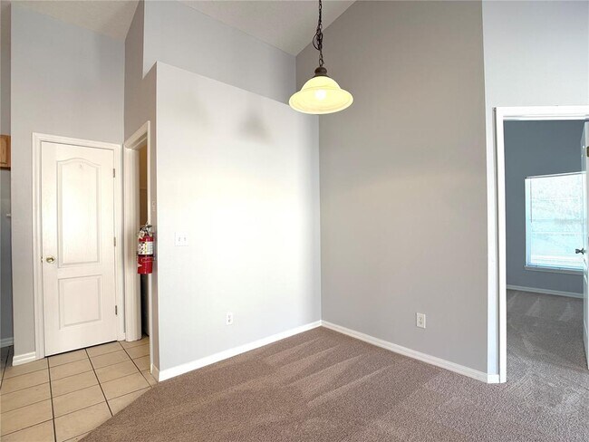 Building Photo - 287 Sandy Ridge Dr