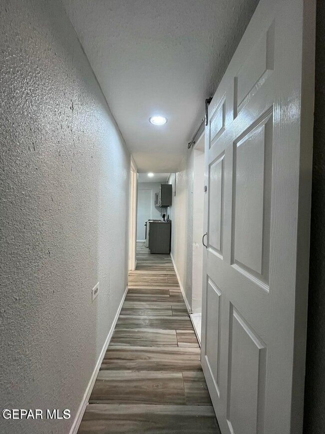 Building Photo - 10216 Celedon Cir