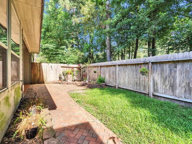 Building Photo - 94 Cornflower Dr