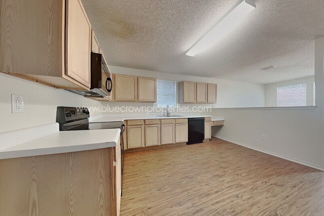 Building Photo - 12109 Wolfson St