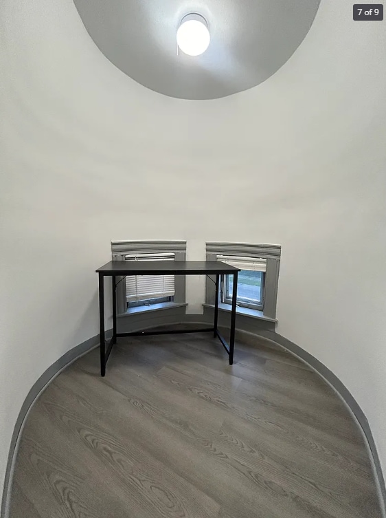 Building Photo - 84 Main St