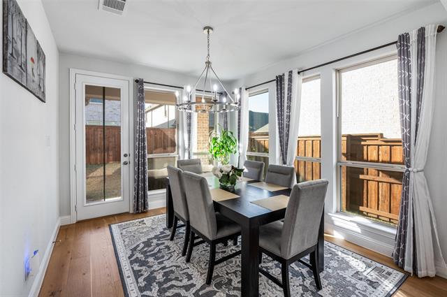 Building Photo - 8468 Wembley