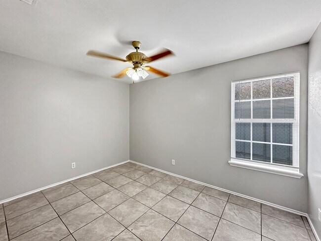 Building Photo - 2908 Green St