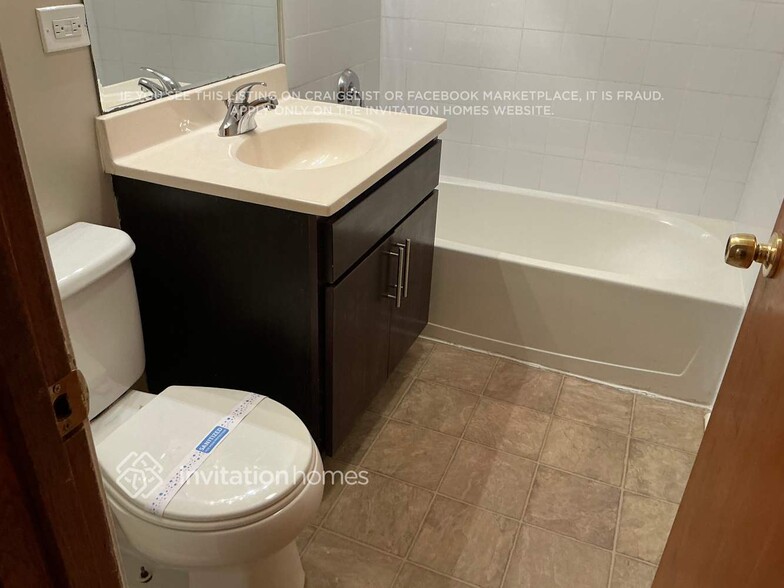 Building Photo - 3615 Cleveland Ave