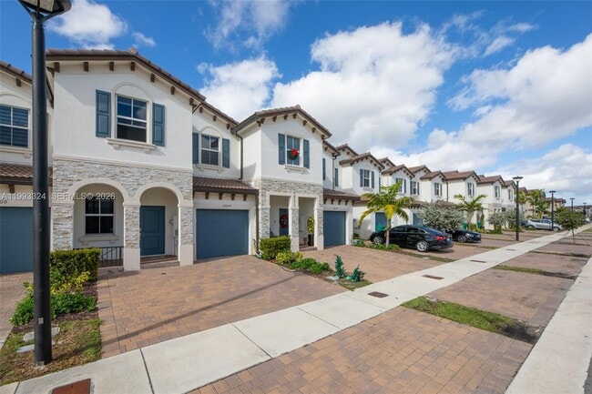 Building Photo - 12604 NW 23rd Pl