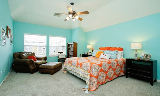 Building Photo - 8206 Sierra Dawn Dr