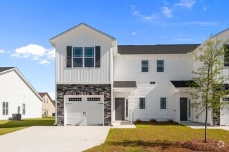 Building Photo - 4400 Laurel Rdg Dr