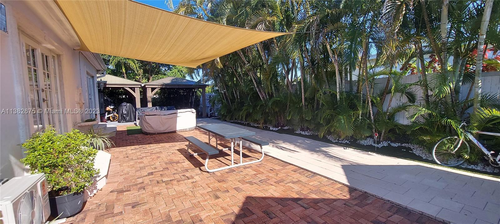 Building Photo - 8105 SW 17th Ter