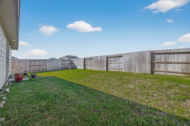 Building Photo - 6915 Lilac Vine Ln