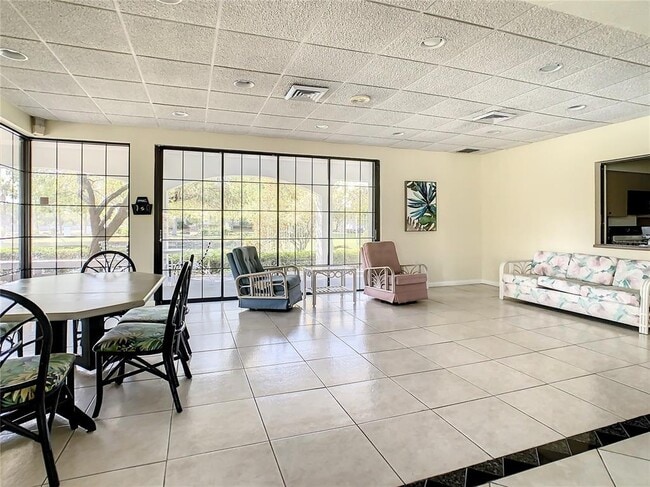 Building Photo - 2333 Feather Sound Dr