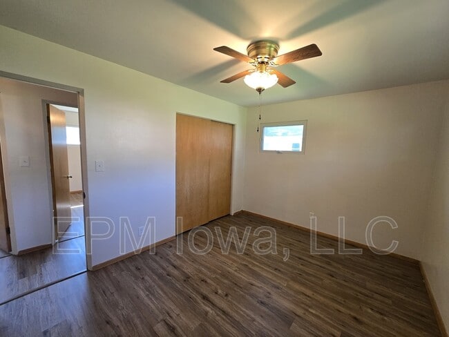 Building Photo - 2514 Saratoga Dr