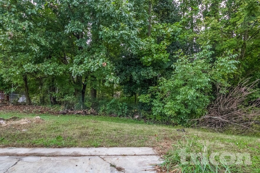 Building Photo - 625 Corley Brook Way