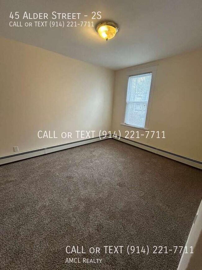 Building Photo - 45 Alder St