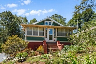 Building Photo - Charming Craftsman Home with Modern Conven...