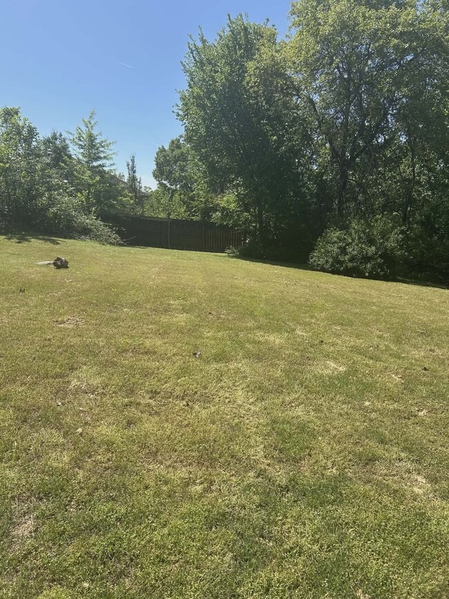 Building Photo - 79 Sherlock Dr