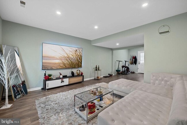 Building Photo - 4071 Bluebird Dr