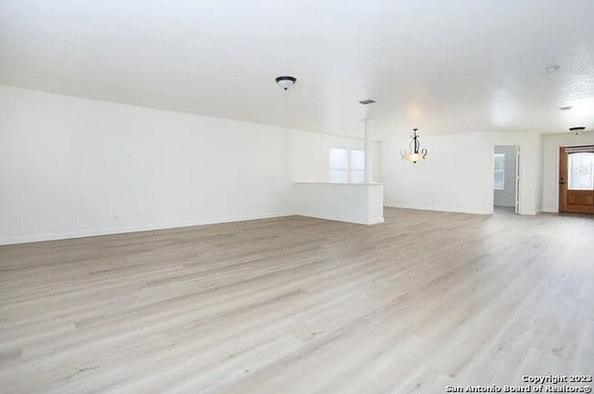 Building Photo - 10002 Powderhouse Dr