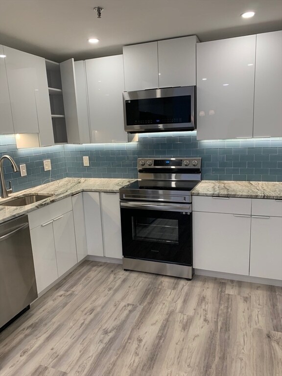 Building Photo - 3920 Mystic Valley Pkwy