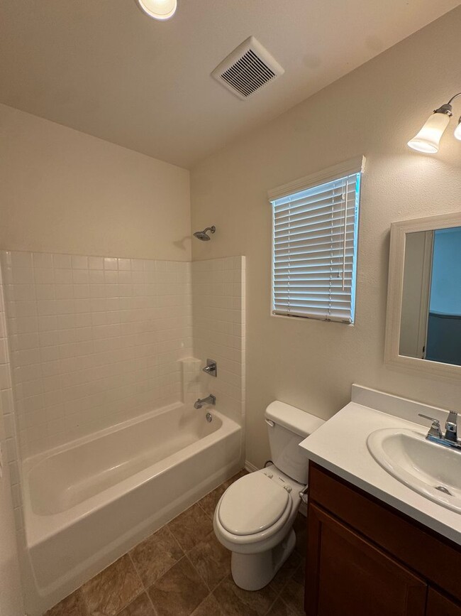 Building Photo - Newer 3-Bedroom Home in a Desirable Community