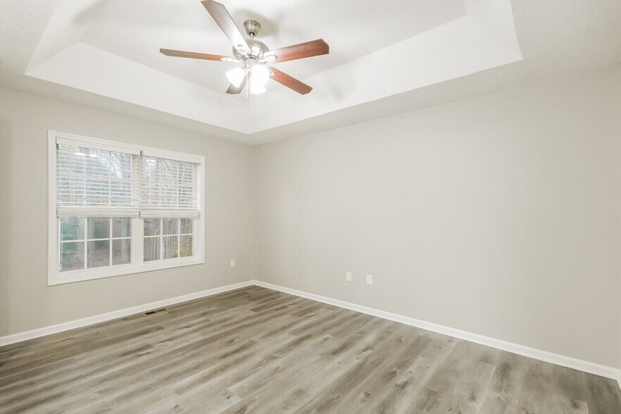 Building Photo - 820 Turning Point Ln