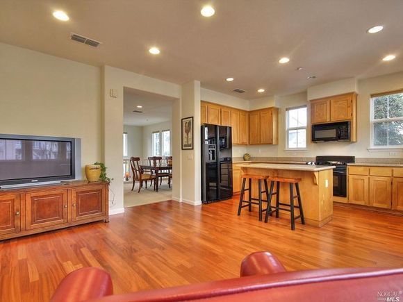 Primary Photo - 220 Wood Street, #601