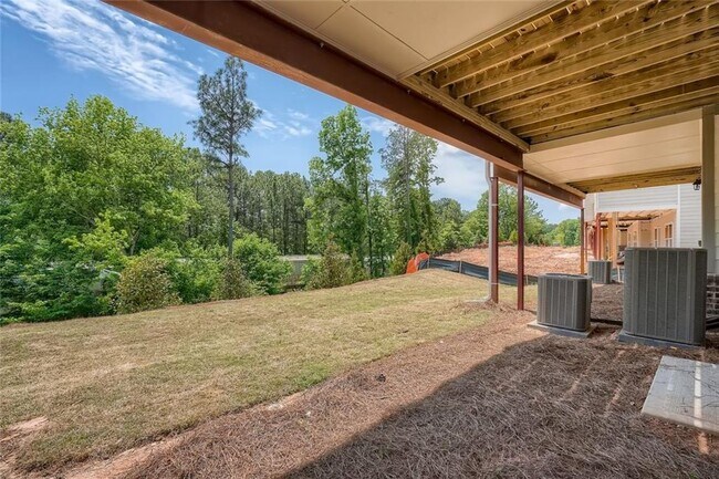 Building Photo - 461 Stagecoach Bnd SE