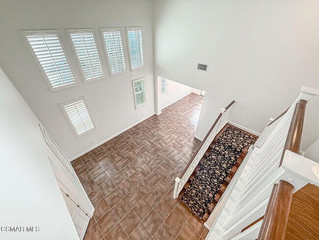 Building Photo - 4948 Via Coronado