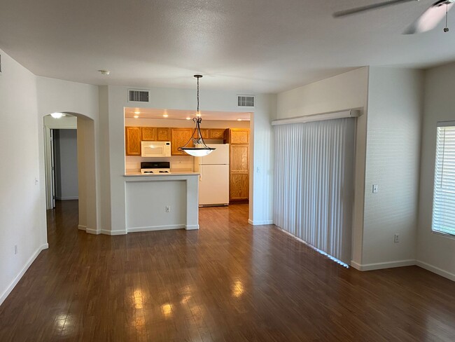 Building Photo - Summerlin!!! Gated!! Downstairs unit!! Tan...