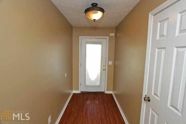 Building Photo - 2979 Sentinel Cir