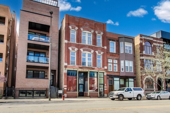 Building Photo - 1429 W. Grand(AKA 1117 Hoyne)