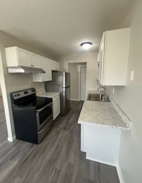 Building Photo - 930 Westbrooke Way