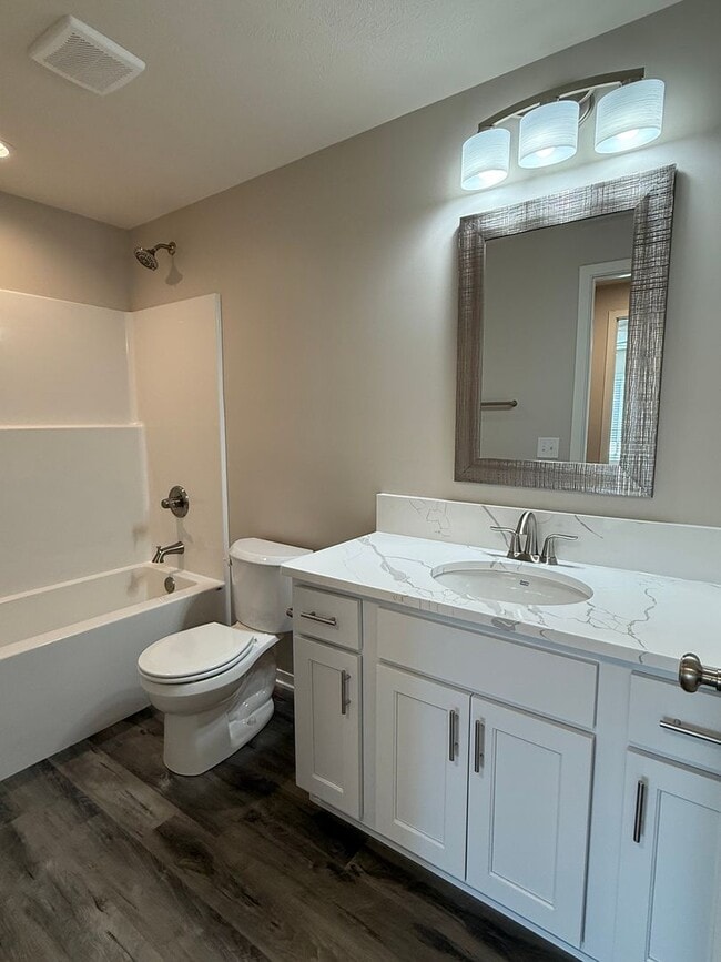 Building Photo - Walkout ranch townhome with 2 stall garage. Spacious 2 bedrooms with walk in closets, 2.5 bathroo...