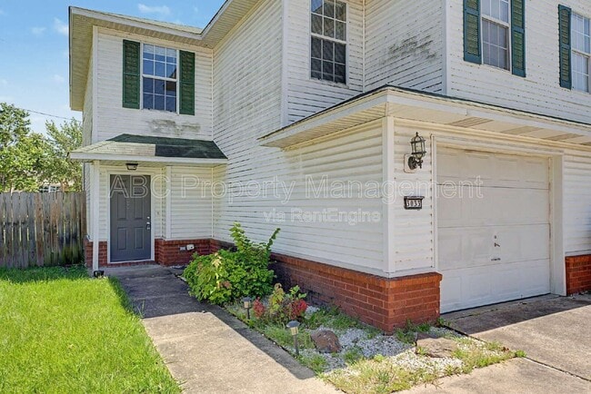 Building Photo - 3033 Mica St