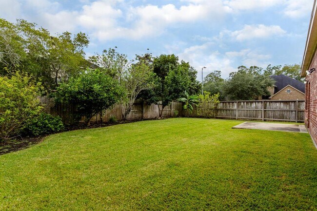 Building Photo - 4035 Merry Meadow Ct