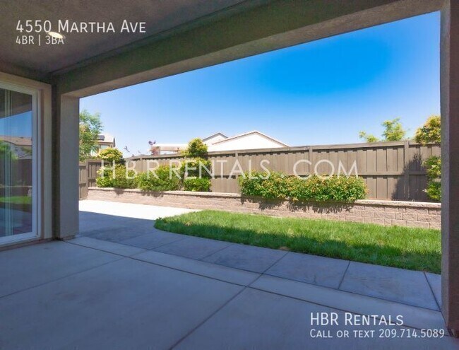 Building Photo - 4550 Martha Ave