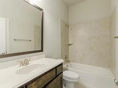 Building Photo - 6017 Eldridge Ln