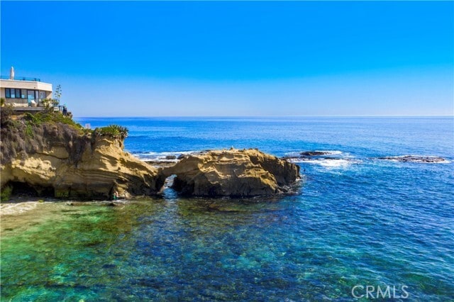 Building Photo - 154 Pearl St