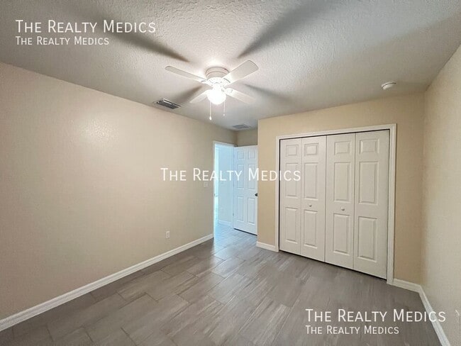 Building Photo - 4 Malauka Ln Dr