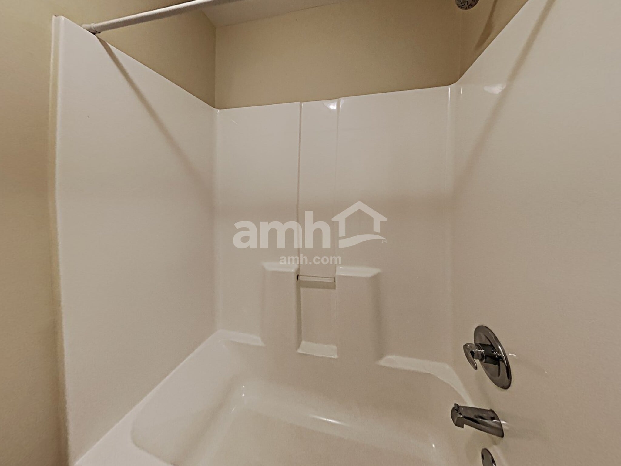 Building Photo - 507 Round Rock Trl