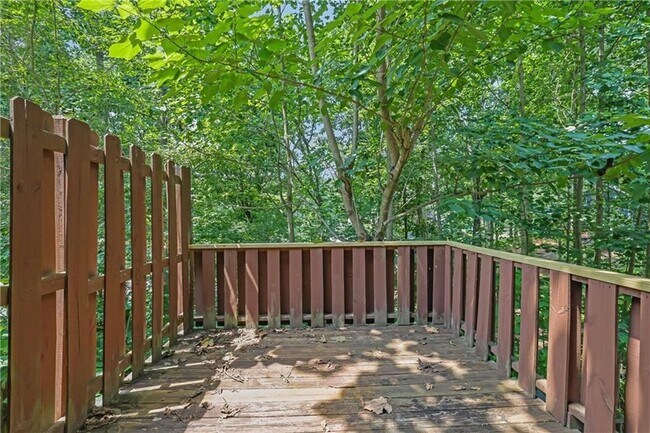 Building Photo - 986 Franklin Ridge Ct