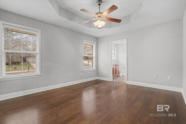 Building Photo - 9011 Brookside Ln