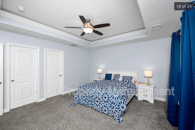 Building Photo - 487 Timberwood Dr