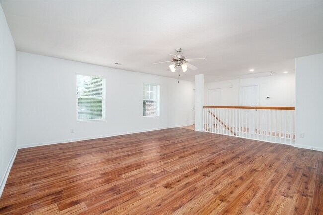 Building Photo - 17607 Sulphur Strm Ct