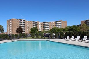 Brand New Outdoor Swimming Pool - Trinity Towers